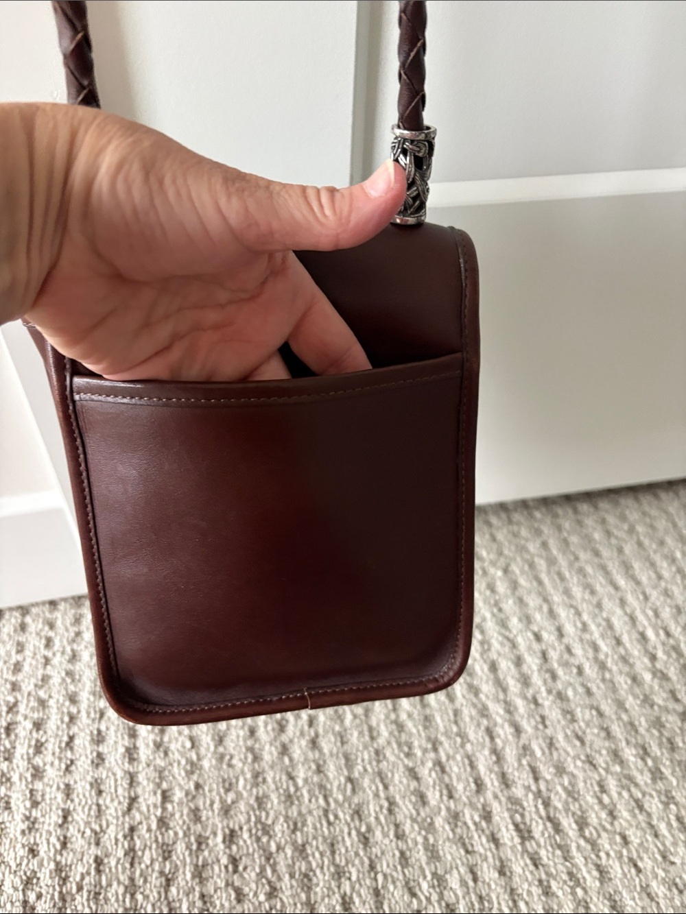Vintage Brighton Leather Crossbody Bag with Metal Accents - Picture 4 of 11